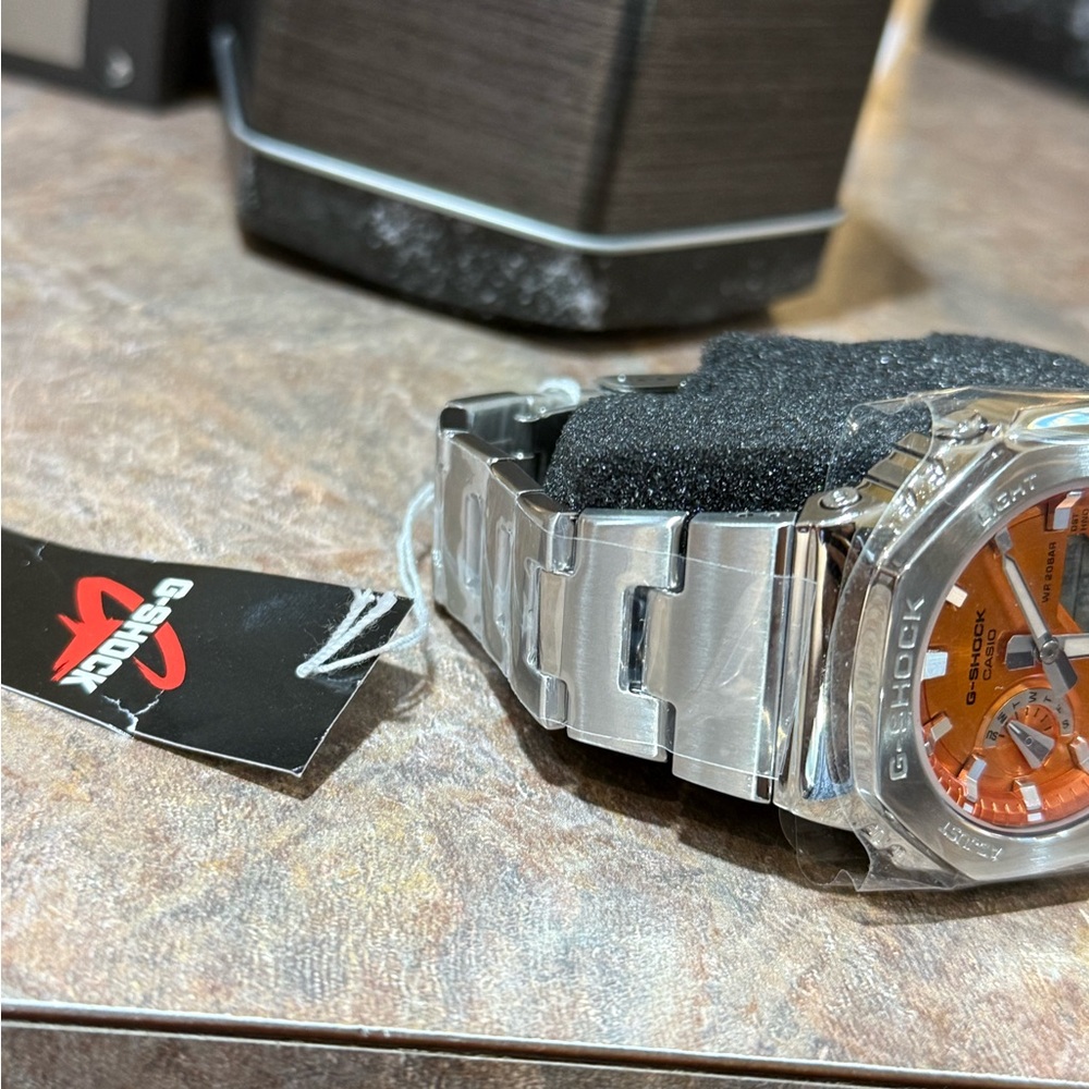 Casio G-Shock Vibrant Orange and Silver Watch - Picture 5 of 11